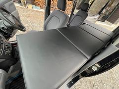 ファンカーゴ Ｘ　リミテッド　ペアベンチパッケージ　ベッドキット　車中泊 0707796A30250313W001 4