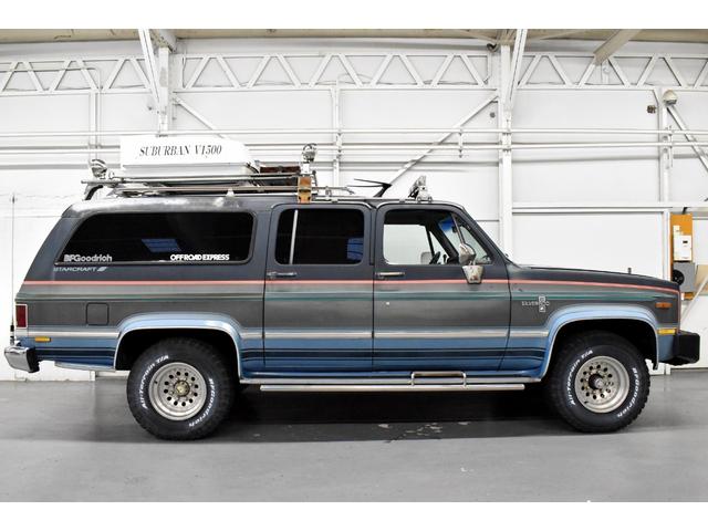 シボレーサバーバン 　５．７　４ＷＤ　シルバラード　スタークラフト　新車並行輸入　走行２８３２９ｍｉ　エアコン　パワーステアリング　パワーウインドウ（18枚目）