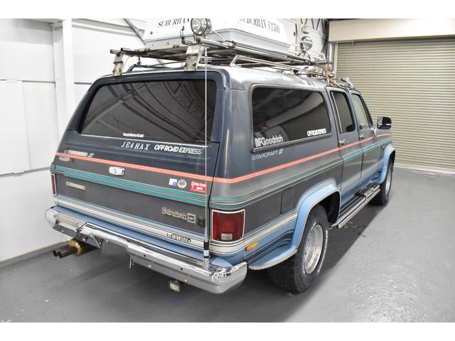 シボレーサバーバン 　５．７　４ＷＤ　シルバラード　スタークラフト　新車並行輸入　走行２８３２９ｍｉ　エアコン　パワーステアリング　パワーウインドウ（21枚目）