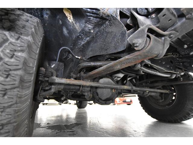 シボレーサバーバン 　５．７　４ＷＤ　シルバラード　スタークラフト　新車並行輸入　走行２８３２９ｍｉ　エアコン　パワーステアリング　パワーウインドウ（26枚目）