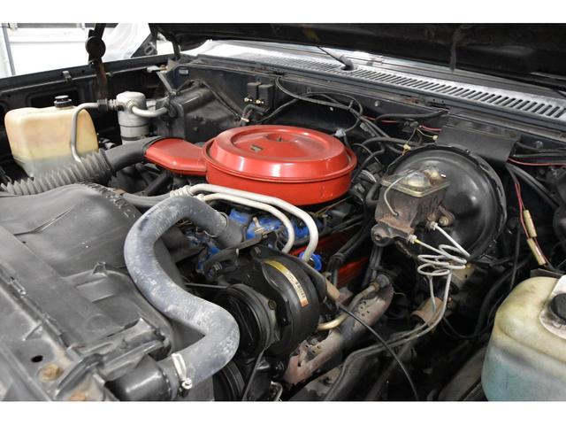 シボレーサバーバン 　５．７　４ＷＤ　シルバラード　スタークラフト　新車並行輸入　走行２８３２９ｍｉ　エアコン　パワーステアリング　パワーウインドウ（62枚目）