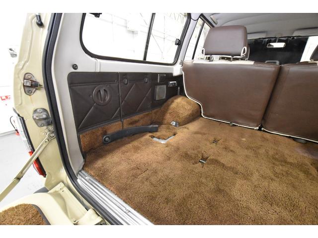 ランドクルーザー６０ ＶＸ　ガソリン車　ルーフ換装　ナローボディ仕様　丸目換装　リフトアップ公認済み　ヒッチメンバー　シートカバー　ＥＴＣ　フルセグナビ（39枚目）