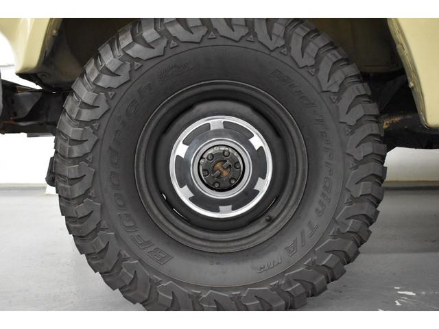ランドクルーザー６０ ＶＸ　ガソリン車　ルーフ換装　ナローボディ仕様　丸目換装　リフトアップ公認済み　ヒッチメンバー　シートカバー　ＥＴＣ　フルセグナビ（60枚目）