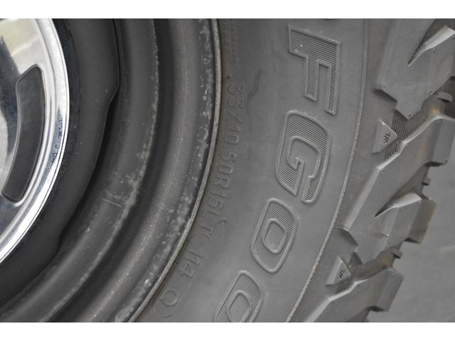 ランドクルーザー６０ ＶＸ　ガソリン車　ルーフ換装　ナローボディ仕様　丸目換装　リフトアップ公認済み　ヒッチメンバー　シートカバー　ＥＴＣ　フルセグナビ（64枚目）