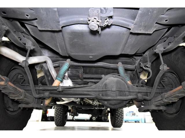 ランドクルーザー６０ ＶＸ　ガソリン車　ルーフ換装　ナローボディ仕様　丸目換装　リフトアップ公認済み　ヒッチメンバー　シートカバー　ＥＴＣ　フルセグナビ（71枚目）