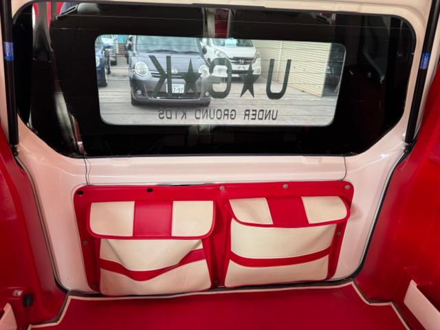 エブリイワゴン ＪＰターボ　シェビーバン仕様　赤白ツートンカラー　革調シートカバー　ＬＥＤヘットライト　内装赤白ツートンカラー　ターボ車　１４インチホイール　ハイルーフ（18枚目）