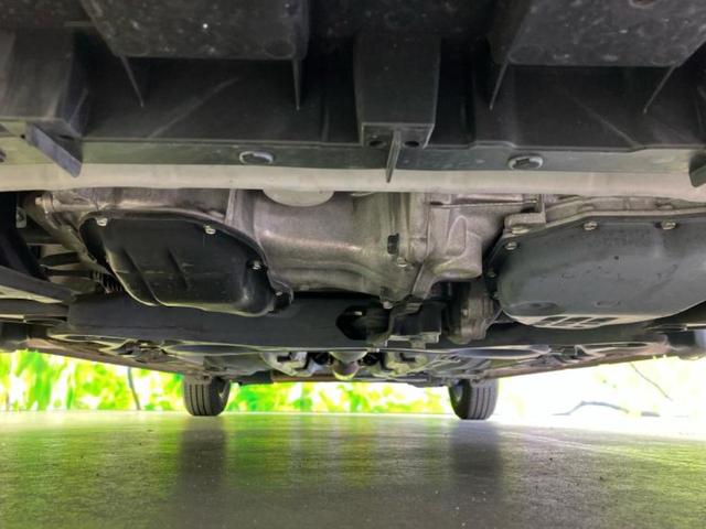 ノート Ｘ　ＤＩＧ－Ｓエマブレパッケージ　純正　ＳＤナビ／エマージェンシーブレーキ／アラウンドビューモニター／車線逸脱防止支援システム／Ｂｌｕｅｔｏｏｔｈ接続／ＥＢＤ付ＡＢＳ／横滑り防止装置／アイドリングストップ／フルセグＴＶ／ＤＶＤ（41枚目）