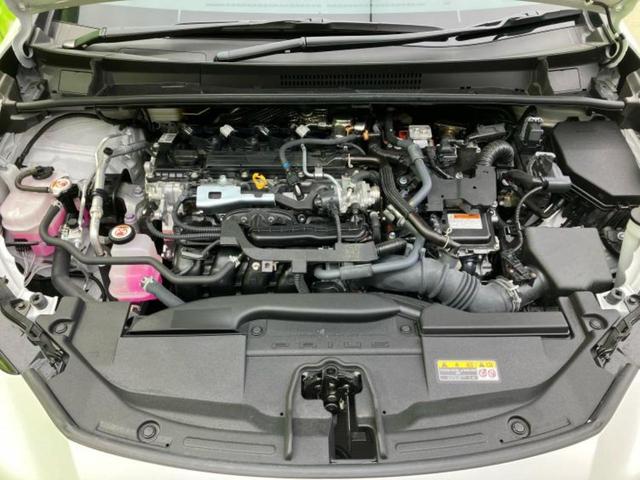 プリウス Ｚ　サンルーフ／保証書／ディスプレイオーディオ＋ナビ／衝突安全装置／シートヒーター／全方位モニター／車線逸脱防止支援システム／シート　合皮／パーキングアシスト　自動操舵／電動バックドア　全周囲カメラ（48枚目）