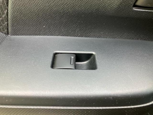 ステップワゴンスパーダ スパーダＺ　純正　ＨＤＤナビ／フリップダウンモニター／両側電動スライドドア／マルチビューカメラシステム／ヘッドランプ　ＨＩＤ／Ｂｌｕｅｔｏｏｔｈ接続／ＥＴＣ／ＥＢＤ付ＡＢＳ／横滑り防止装置／ワンセグＴＶ（40枚目）