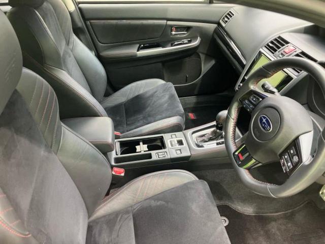 レヴォーグ 4WD2.0STIスポーツアイサイトブラックセレクション 新品タイヤ/保証書/純正 8インチ SDナビ/デジタルインナーミラー/アイサイト/シートヒーター 前席/車線逸脱防止支援システム/シート ハーフレザー/ドライブレコーダー 社外 衝突被害軽減システム(5枚目)