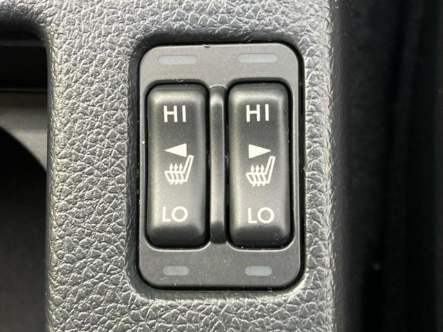 レヴォーグ 4WD2.0STIスポーツアイサイトブラックセレクション 新品タイヤ/保証書/純正 8インチ SDナビ/デジタルインナーミラー/アイサイト/シートヒーター 前席/車線逸脱防止支援システム/シート ハーフレザー/ドライブレコーダー 社外 衝突被害軽減システム(37枚目)