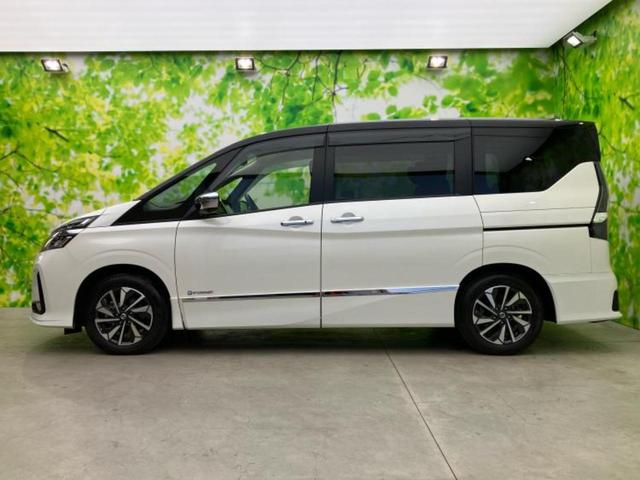 セレナ eパワーハイウェイスターV 保証書/純正 9インチ SDナビ/衝突安全装置/両側電動スライドドア/車線逸脱防止支援システム/ヘッドランプ LED/ETC/EBD付ABS/横滑り防止装置/アイドリングストップ/フルセグTV(2枚目)