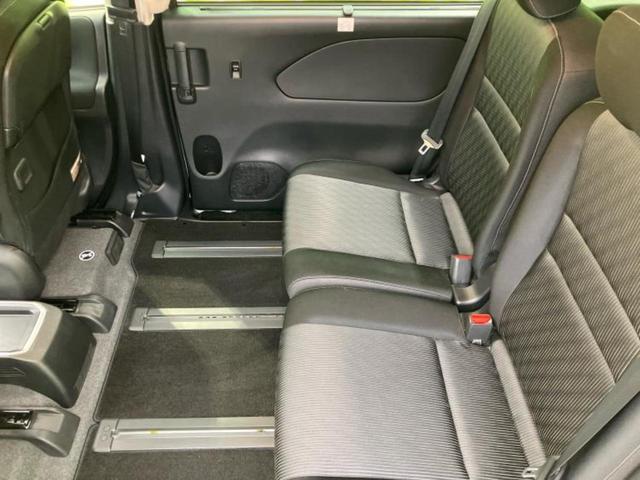 セレナ eパワーハイウェイスターV 保証書/純正 9インチ SDナビ/衝突安全装置/両側電動スライドドア/車線逸脱防止支援システム/ヘッドランプ LED/ETC/EBD付ABS/横滑り防止装置/アイドリングストップ/フルセグTV(8枚目)