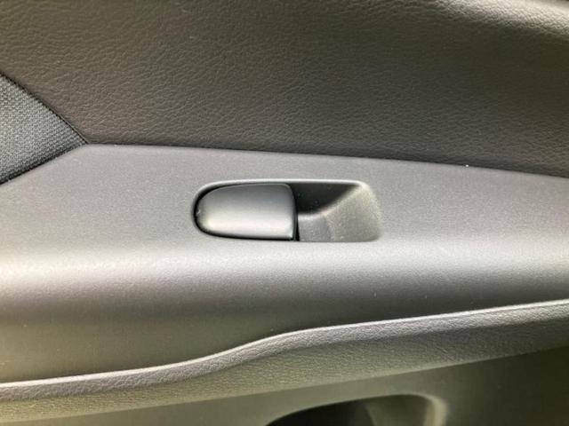 セレナ eパワーハイウェイスターV 保証書/純正 9インチ SDナビ/衝突安全装置/両側電動スライドドア/車線逸脱防止支援システム/ヘッドランプ LED/ETC/EBD付ABS/横滑り防止装置/アイドリングストップ/フルセグTV(39枚目)