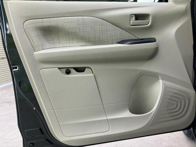 デイズ Ｓ　新品タイヤ／保証書／社外　メモリーナビ／エマージェンシーブレーキ／Ｂｌｕｅｔｏｏｔｈ接続／ＥＢＤ付ＡＢＳ／横滑り防止装置／アイドリングストップ／フルセグＴＶ／ＤＶＤ／エアバッグ　サイド　ＤＶＤ再生（22枚目）