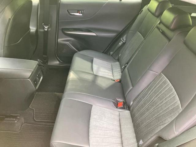 ハリアーハイブリッド Ｚ　新品タイヤ／ＪＢＬ／純正　１１．６インチ　ＳＤナビ／デジタルインナーミラー／衝突安全装置／車線逸脱防止支援システム／シート　ハーフレザー／電動バックドア／ヘッドランプ　ＬＥＤ／ＥＴＣ　バックカメラ（8枚目）