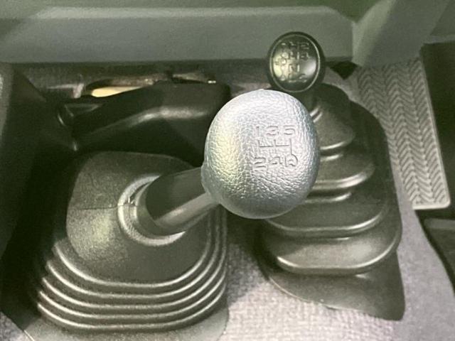 ランドクルーザー70 4WDバン 新品タイヤ/保証書/ABS/エアバッグ 運転席/エアバッグ 助手席/アルミホイール 純正 16インチ/パワーウインドウ/キーレスエントリー/パワーステアリング/盗難防止システム/ワンオーナー 4WD(13枚目)