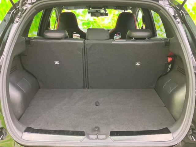 オーラ ニスモ　新品タイヤ／保証書／純正　９インチ　ＳＤナビ／インテリジェントルームミラー／エマージェンシーブレーキ／全方位モニター／車線逸脱防止支援システム／シート　ハーフレザー／ヘッドランプ　ＬＥＤ　全周囲カメラ（19枚目）