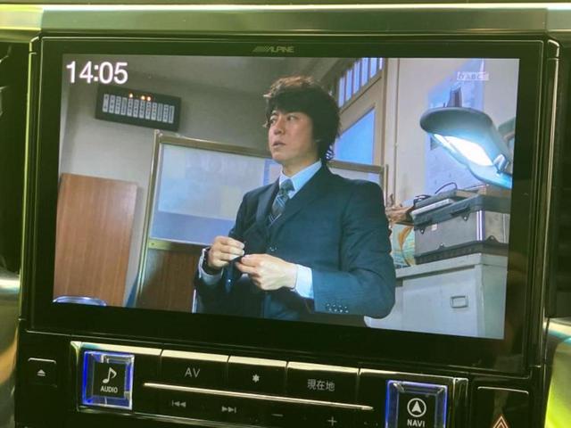 ヴェルファイア Ｚ　Ｇエディション　サンルーフ／エアロ／社外　１１インチ　ＳＤナビ／フリップダウンモニター　社外　１２．８インチ／トヨタセーフティセンス／両側電動スライドドア／シート　合皮／電動バックドア／ドライブレコーダー　社外（13枚目）