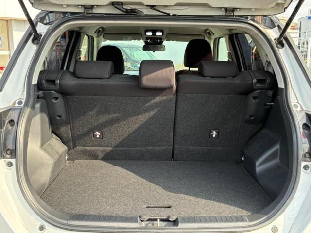 ロッキー G 新品タイヤ/エアロ/保証書/社外 9インチ SDナビ/衝突安全装置/シートヒーター/車線逸脱防止支援システム/ヘッドランプ LED/ETC/EBD付ABS/横滑り防止装置/アイドリングストップ(7枚目)