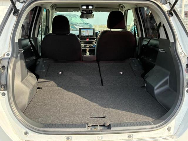 ロッキー G 新品タイヤ/エアロ/保証書/社外 9インチ SDナビ/衝突安全装置/シートヒーター/車線逸脱防止支援システム/ヘッドランプ LED/ETC/EBD付ABS/横滑り防止装置/アイドリングストップ(8枚目)