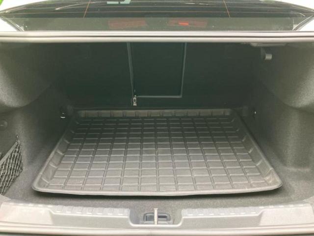 A3セダン ニューアーバンスタイル 保証書/純正 HDDナビ/衝突安全装置/シートヒーター/全方位モニター/車線逸脱防止支援システム/パーキングアシスト 自動操舵/ヘッドランプ LED/ETC/EBD付ABS/横滑り防止装置(8枚目)