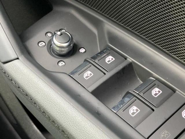 A3セダン ニューアーバンスタイル 保証書/純正 HDDナビ/衝突安全装置/シートヒーター/全方位モニター/車線逸脱防止支援システム/パーキングアシスト 自動操舵/ヘッドランプ LED/ETC/EBD付ABS/横滑り防止装置(17枚目)