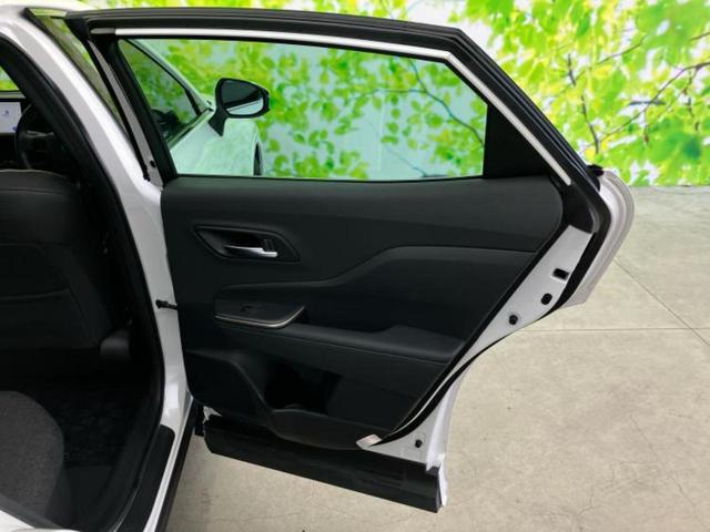 クラウンクロスオーバー ４ＷＤ　Ｇ　新品タイヤ／モデリスタエアロ／保証書／ディスプレイオーディオ＋ナビ１２．３インチ／トヨタセーフティセンス／車線逸脱防止支援システム／ヘッドランプ　ＬＥＤ／Ｂｌｕｅｔｏｏｔｈ接続　衝突被害軽減システム（5枚目）