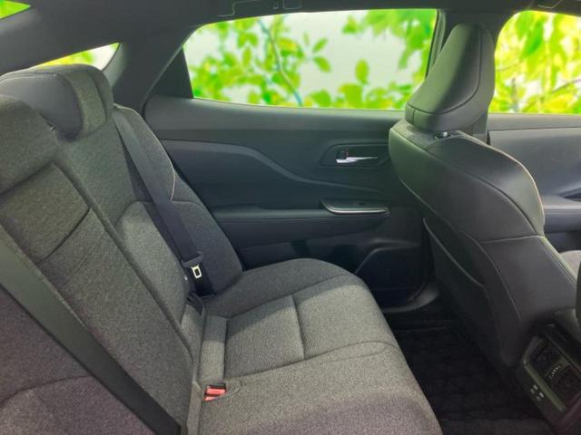 クラウンクロスオーバー ４ＷＤ　Ｇ　新品タイヤ／モデリスタエアロ／保証書／ディスプレイオーディオ＋ナビ１２．３インチ／トヨタセーフティセンス／車線逸脱防止支援システム／ヘッドランプ　ＬＥＤ／Ｂｌｕｅｔｏｏｔｈ接続　衝突被害軽減システム（22枚目）