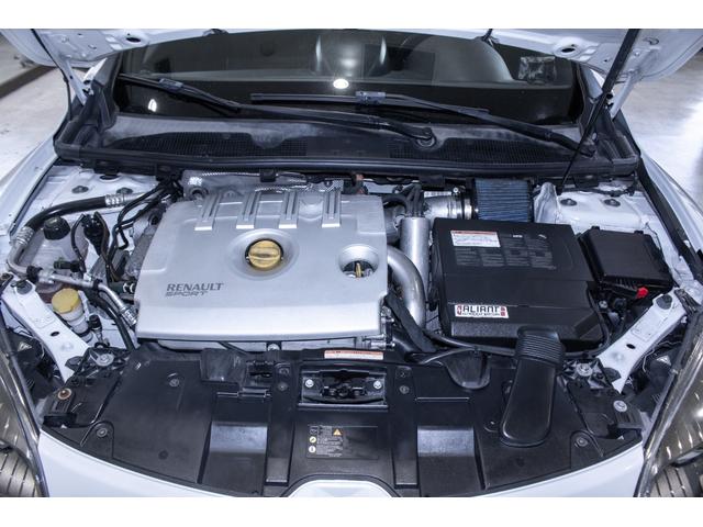 メガーヌ ルノー スポール ユーザー様直接仕入れ・KW車高調・Wedsホイール・コバルトフロントアンダースポイラー・キャロルカナード&リアスポイラー・HPIエアクリーナー・ブレンボキャリパー・レカロシート・黄色メーター(11枚目)