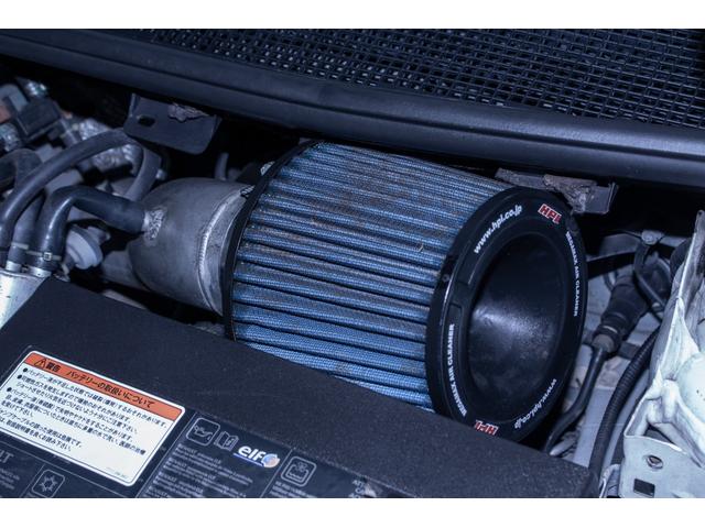 メガーヌ ルノー スポール ユーザー様直接仕入れ・KW車高調・Wedsホイール・コバルトフロントアンダースポイラー・キャロルカナード&リアスポイラー・HPIエアクリーナー・ブレンボキャリパー・レカロシート・黄色メーター(12枚目)