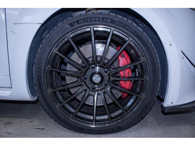 メガーヌ ルノー スポール ユーザー様直接仕入れ・KW車高調・Wedsホイール・コバルトフロントアンダースポイラー・キャロルカナード&リアスポイラー・HPIエアクリーナー・ブレンボキャリパー・レカロシート・黄色メーター(13枚目)