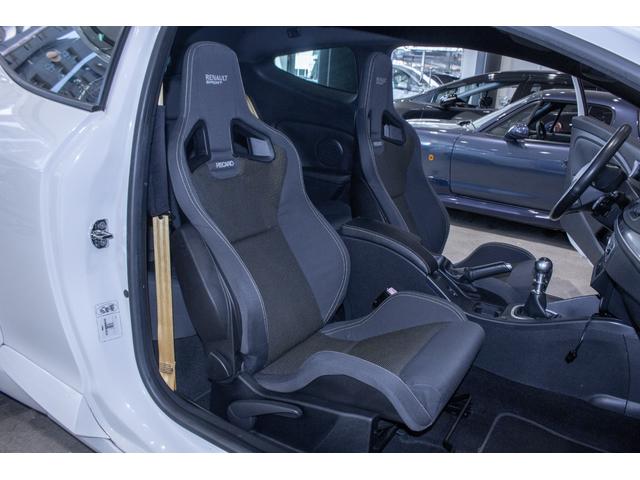 メガーヌ ルノー スポール ユーザー様直接仕入れ・KW車高調・Wedsホイール・コバルトフロントアンダースポイラー・キャロルカナード&リアスポイラー・HPIエアクリーナー・ブレンボキャリパー・レカロシート・黄色メーター(35枚目)