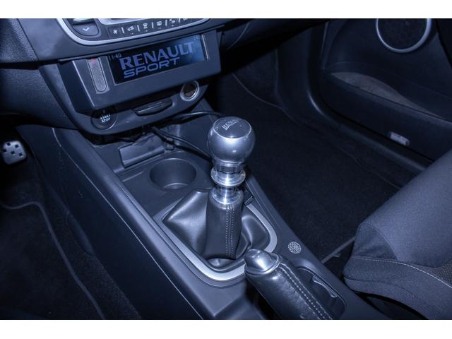 メガーヌ ルノー スポール ユーザー様直接仕入れ・KW車高調・Wedsホイール・コバルトフロントアンダースポイラー・キャロルカナード&リアスポイラー・HPIエアクリーナー・ブレンボキャリパー・レカロシート・黄色メーター(42枚目)