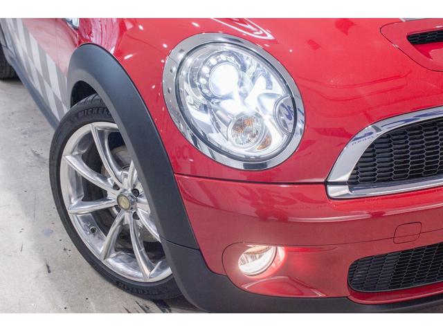 MINI クーパーS ユーザー様直接仕入れ・6MT・ローダウン・サクラムマフラー・PIAAアルミホイール・ツートンカラー・レカロセミバケットシート・零1000エアクリ(19枚目)