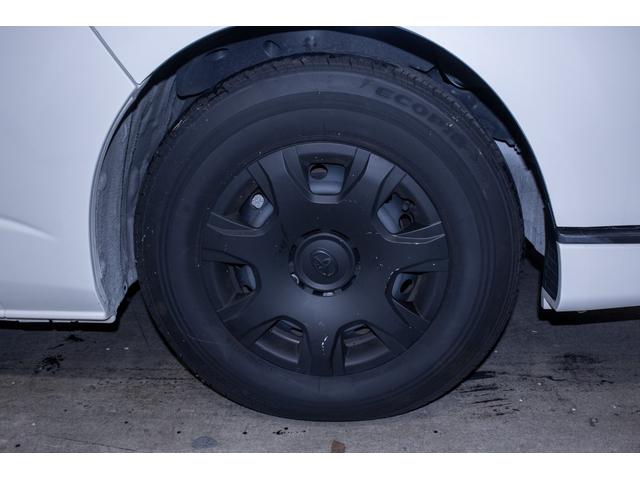 ハイエースコミューター スーパーロングＧＬ　１０人乗り・３ナンバー登録・ディーゼル・ベッドキット・フローリング調・ヒッチメンバー・全方位カメラ・デジタルインナーミラー・アルパインナビ・フルセグＴＶ・ＢＴオーディオ（11枚目）