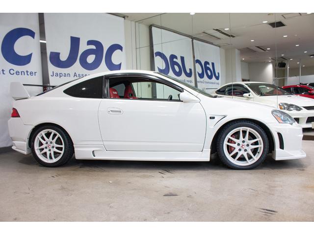 インテグラ タイプＲ　イングスフルエアロ・Ｊ’ｓワイドフェンダー・高瀬スタウトボンネット・ＢＬＩＴＺエアクリーナー・無限サスペンション・ＳＡＲＤキャタライザー・柿本改マフラー・レカロフルバケ・Ｄｅｆｉ追加メーター（7枚目）