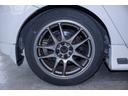タイヤサイズは205/50R16です。