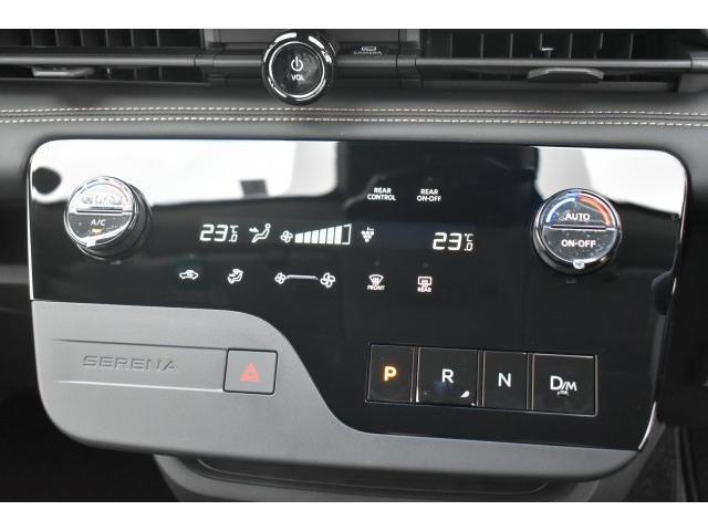 ハイウェイスターV 登録済未使用車 純正12.3インチナビ 後席モニター ETC2.0 前後ドラレコ アラウンドビューM プロパイロット LEDヘッド SOSコール 両側オート エマブレ コーナーセンサー 踏み間違い(14枚目)
