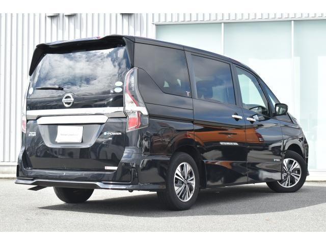 セレナ ｅ－パワー　ハイウェイスターＶ　１オナ　純１０ナビ　フルセグ　前後ドラレコ　ＥＴＣ　プロパイ　アラウンドビューＭ　インテリミラー　両オートＳ　ＬＥＤヘッド　セーフティパックＡ　ＷＡＡＣ　エマブレ　コーナーセンサー　踏み間違い防止（5枚目）