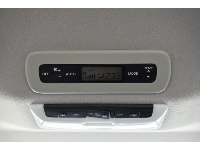 セレナ ｅ－パワー　ハイウェイスターＶ　１オナ　純１０ナビ　フルセグ　前後ドラレコ　ＥＴＣ　プロパイ　アラウンドビューＭ　インテリミラー　両オートＳ　ＬＥＤヘッド　セーフティパックＡ　ＷＡＡＣ　エマブレ　コーナーセンサー　踏み間違い防止（16枚目）