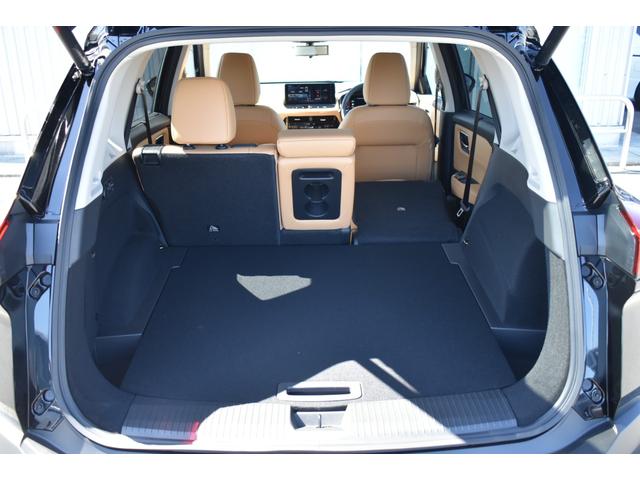 エクストレイル Ｇ　ｅ－４ＯＲＣＥ　弊社試乗車　ガラスルーフ　ＢＯＳＥ　ナッパ革　アダクティブＬＥＤ　ルーフレール　純１２．３ナビ　プロパイ　ＡＶＭ　ワイヤレス充電　ＨＤＭＩ　　ＥＴＣ２．０　シート／ハンドルヒーター　オートバックドア（32枚目）