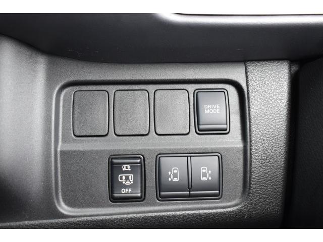 セレナ ｅ－パワー　ハイウェイスターＶ　純１０ナビ　後席モニター　前後ドラレコ　ＥＴＣ　プロパイ　アラモニ　インテリミラー　ハンズフリー両オートＳ　ＬＥＤヘッド　セーフティパックＡ　１６ＡＷ　ＷＡＡＣ　エマブレ　コーナーセンサー　踏み間違い（12枚目）