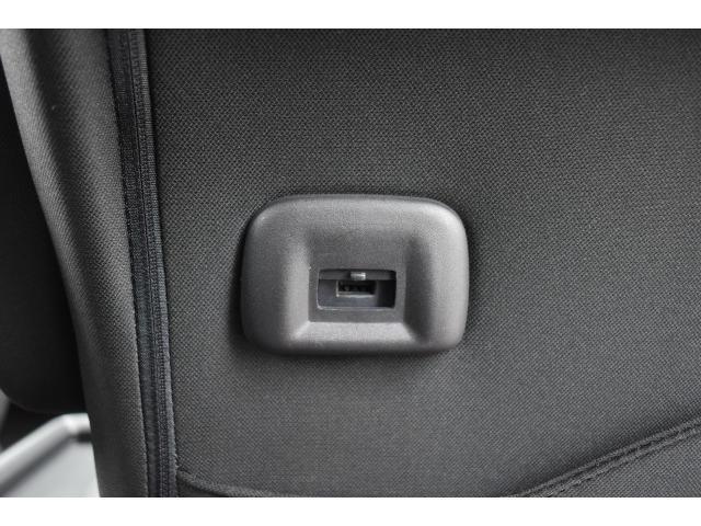 セレナ ｅ－パワー　ハイウェイスターＶ　純１０ナビ　後席モニター　前後ドラレコ　ＥＴＣ　プロパイ　アラモニ　インテリミラー　ハンズフリー両オートＳ　ＬＥＤヘッド　セーフティパックＡ　１６ＡＷ　ＷＡＡＣ　エマブレ　コーナーセンサー　踏み間違い（17枚目）