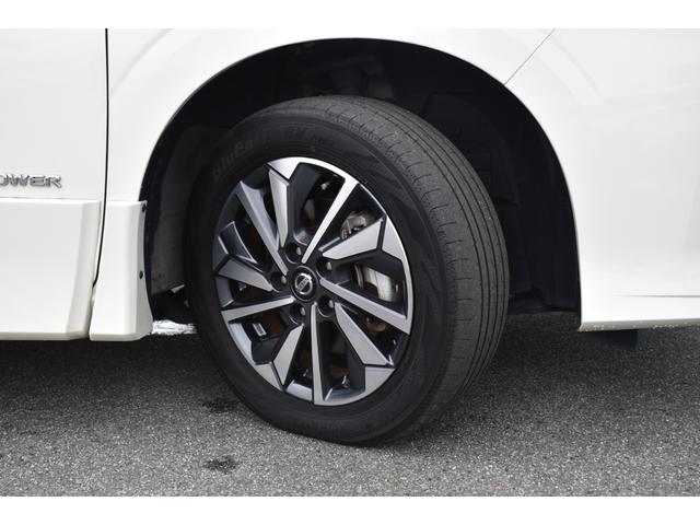 セレナ ｅ－パワー　ハイウェイスターＶ　純１０ナビ　後席モニター　前後ドラレコ　ＥＴＣ　プロパイ　アラモニ　インテリミラー　ハンズフリー両オートＳ　ＬＥＤヘッド　セーフティパックＡ　１６ＡＷ　ＷＡＡＣ　エマブレ　コーナーセンサー　踏み間違い（28枚目）