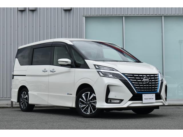 セレナ ｅ－パワー　ハイウェイスターＶ　純１０ナビ　後席モニター　前後ドラレコ　ＥＴＣ　プロパイ　アラモニ　インテリミラー　ハンズフリー両オートＳ　ＬＥＤヘッド　セーフティパックＡ　１６ＡＷ　ＷＡＡＣ　エマブレ　コーナーセンサー　踏み間違い（30枚目）
