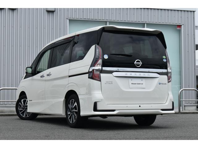 セレナ ｅ－パワー　ハイウェイスターＶ　純１０ナビ　後席モニター　前後ドラレコ　ＥＴＣ　プロパイ　アラモニ　インテリミラー　ハンズフリー両オートＳ　ＬＥＤヘッド　セーフティパックＡ　１６ＡＷ　ＷＡＡＣ　エマブレ　コーナーセンサー　踏み間違い（31枚目）
