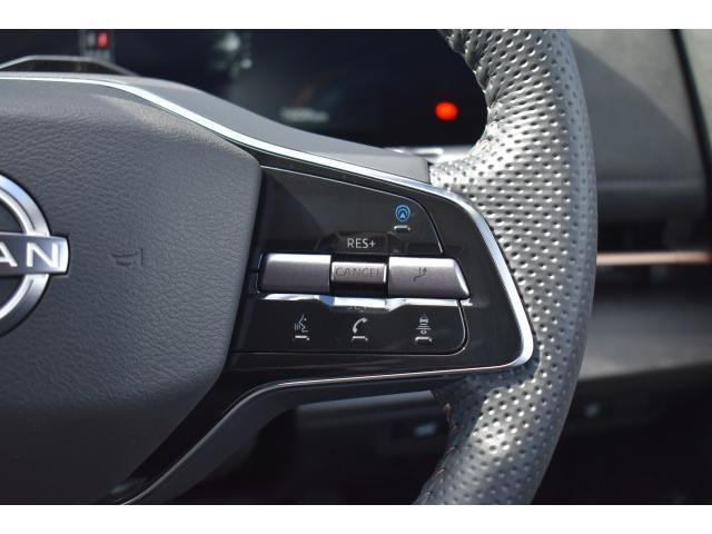 アリア Ｂ９　ｅ－４ＯＲＣＥ　プレミア　１オナ　純１２．３ナビ　ＴＶ　ガラスルーフ　ＢＯＳＥ　プロパイ２．０　　前後ドラレコ　黒革　ＥＴＣ２．０　シート／ハンドルヒーター　オートバックドア　プロパイリモートパーキング　純正２０ｉｎＡＷ（10枚目）