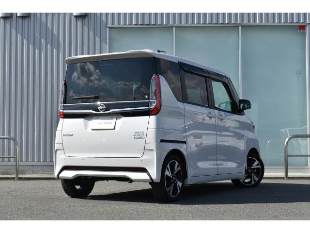 ルークス ハイウェイスター　Ｇターボプロパイロットエディション　純９ナビ　フルセグＴＶ　ドラレコ　ＥＴＣ　プロパイロット　アラウンドビューＭ　ハンズフリー両オートスライド　快適パック　ＬＥＤヘッド　ＳＯＳコール　エマブレ　コーナーセンサー　踏み間違い　インテリキー（5枚目）