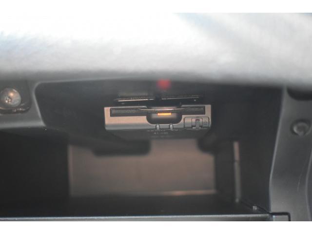 ���ł͕K���i�̂d�s�b���p�l���f�U�C���Ƀt�B�b�g����r���g�C���^�C�v�Ȃ̂ŁA�����ڂ��X�b�L���Ƃ��Ă��܂�